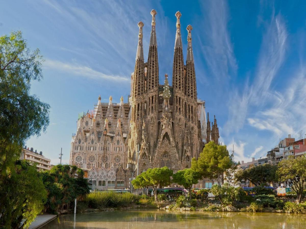 Entire New Apartment 20' From Barcelona Сабадел Екстериор снимка